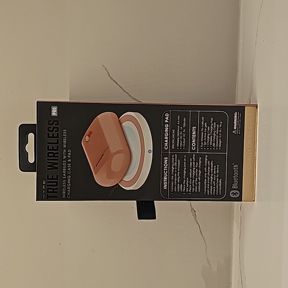 (NEW) Hype True Wireless Pro Earbuds with Wireless Charging Case and Pad - Picture 3 of 8